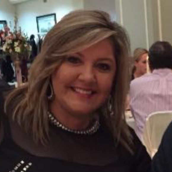 Meet your Posher, Terri - Picture 2 of 2